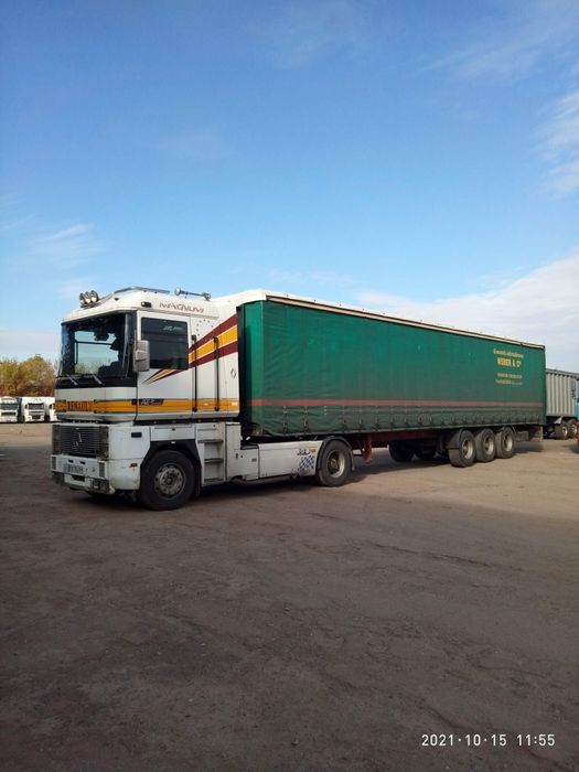 Продам машину тягач