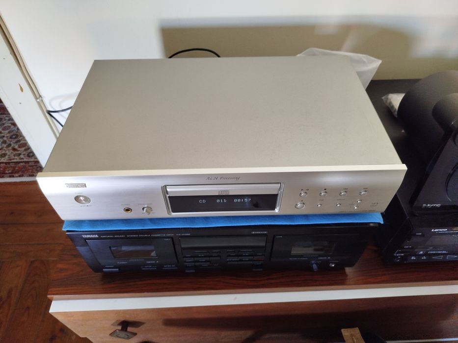 Leitor de CDs  Denon Dcd 700ae