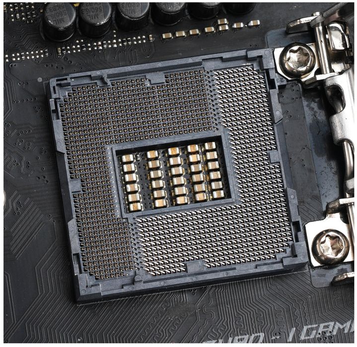 Płyta Główna Mini Itx Asus Rog Strix Z490-I Gaming (Uszkodzona) (Rog