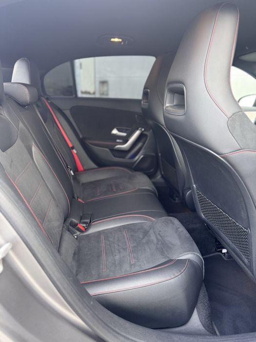 Mercedes-AMG A45 S Edition Street Style 421cv