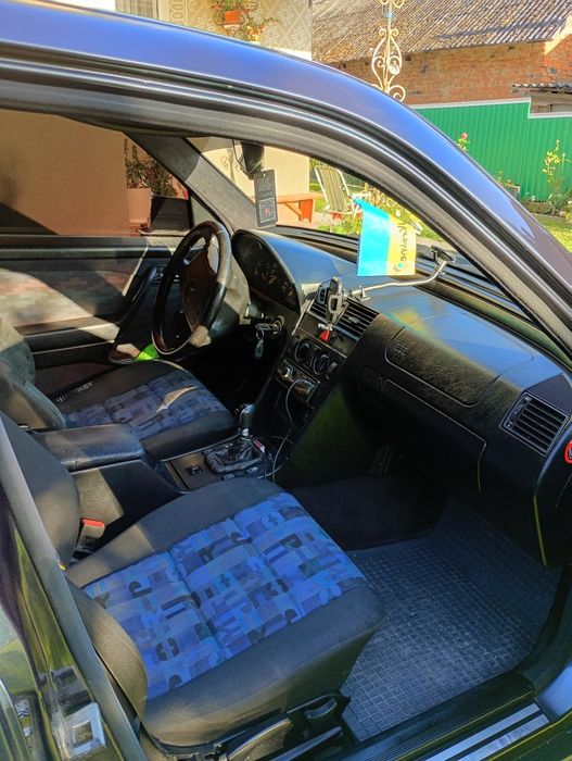 Мерс 180с в 202 кузові