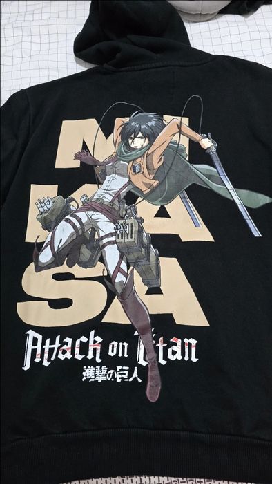 Camisola Attack on Titan Mikasa