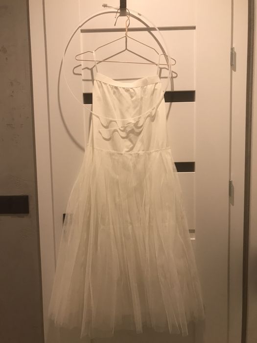 Przepiekna suknia ślubna w kolrze beżu/cappuccino