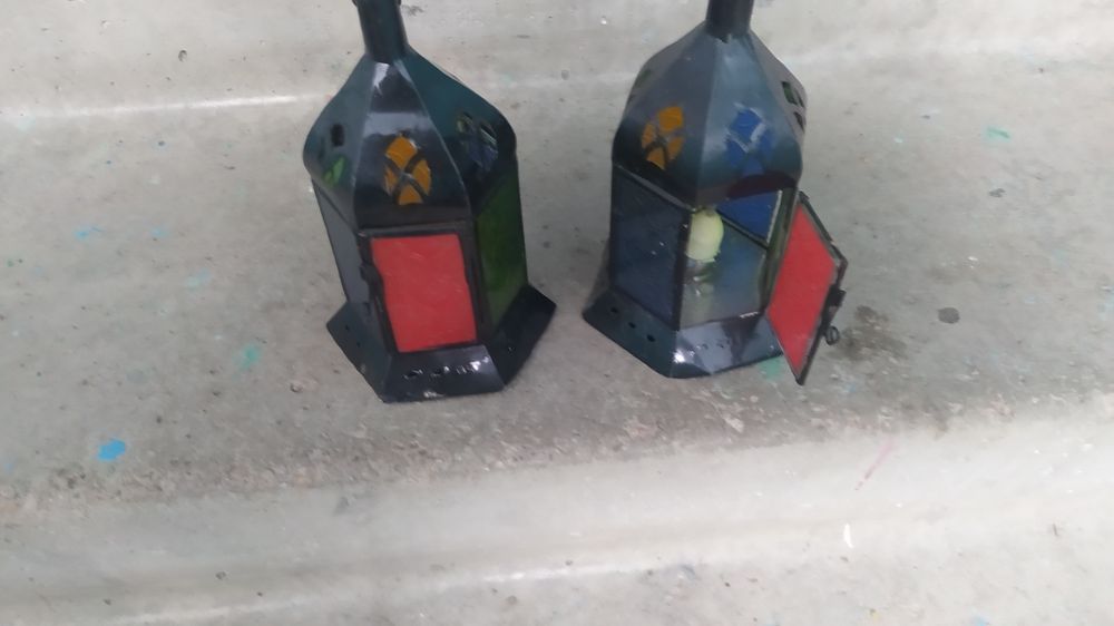 Оригинальные уличные светильники на свечах