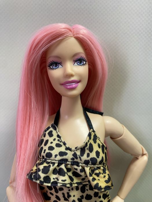 Барбі йога made to move mtm пишка Mattel, гібрид