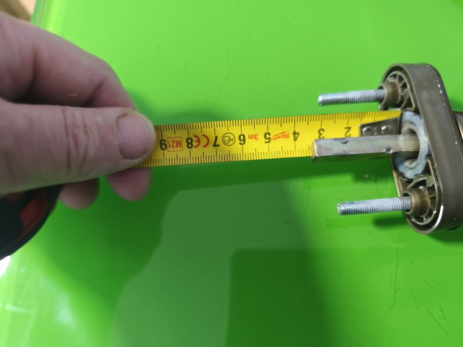 Klamka do okien stare zloto  Roto