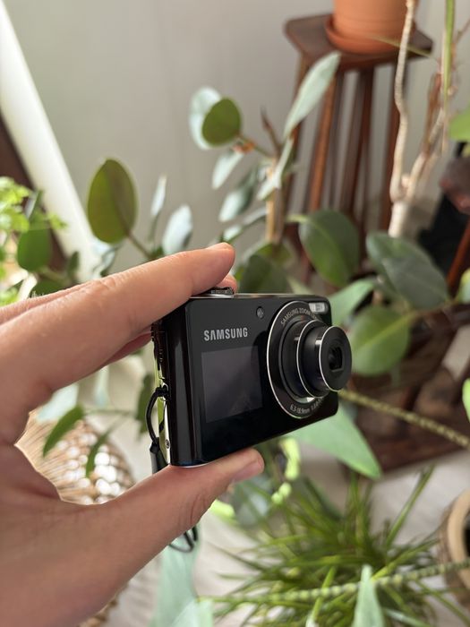 Samsung PL100 aparat