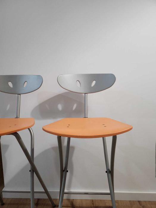 Cadeiras altas em ferro