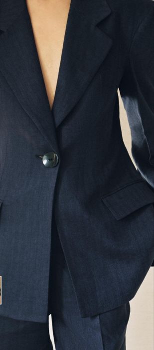 Блейзер 100%лен  приталений у ялинку Zara новий в упаковці з бірками