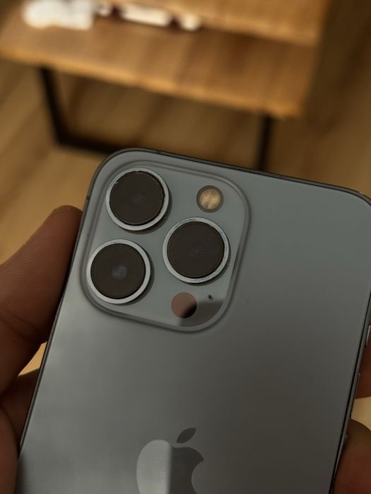 iPhone 13 pro 256 siera blue (Стан9/10)