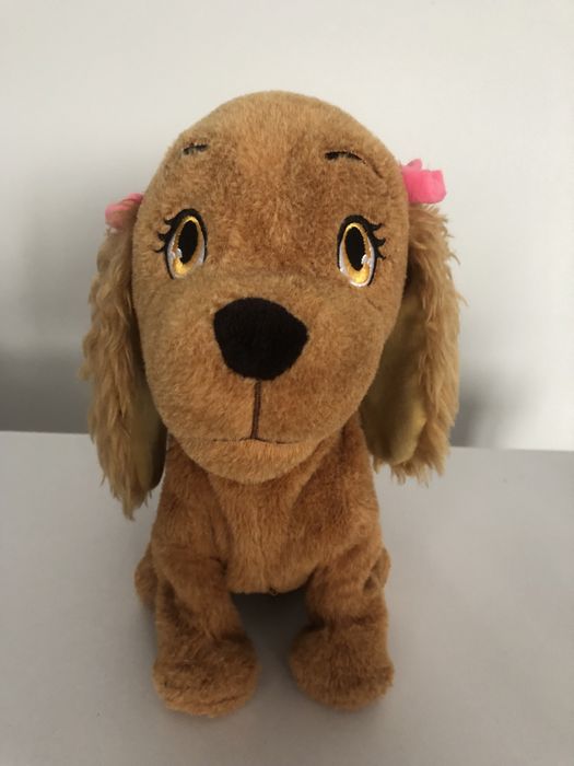 Люсі інтерактивна іграшка