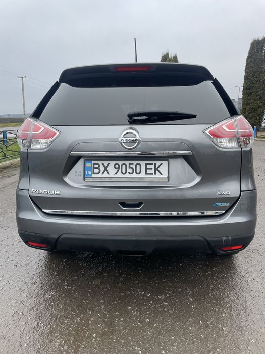 Продам Нісан Рог 2015 рік