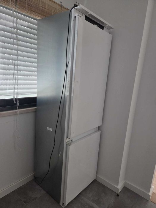 Frigorifico Combinado Hotpoint para encastrar
