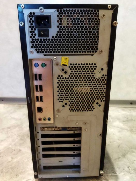 Компьютер Xeon E5-2430 / 16 ГБ RAM / SSD 240 ГБ + HDD 320 ГБ