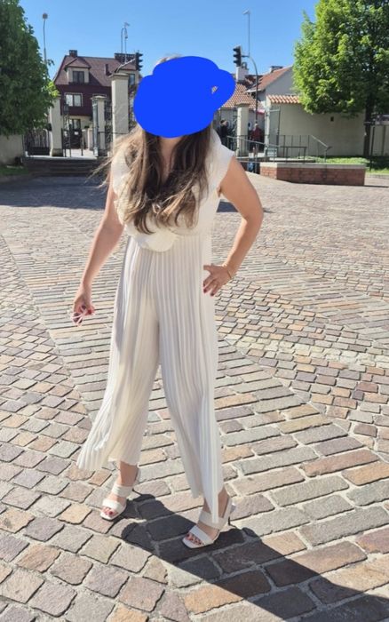 Kombinezon biały elegancki wizytowy jak nowy L