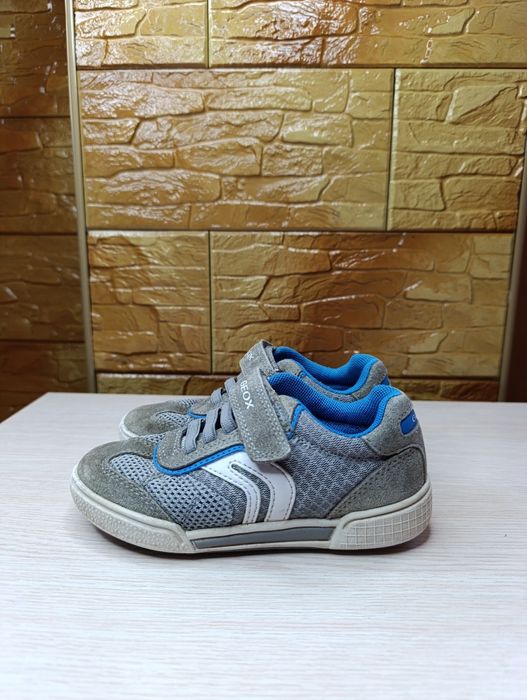 Кросівки дитячі Geox