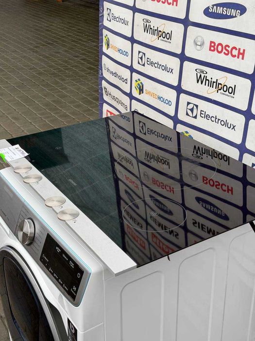 Індукційна поверхня б/в SIEMENS  Розмір: 60/80/55 Чорне скло #07719