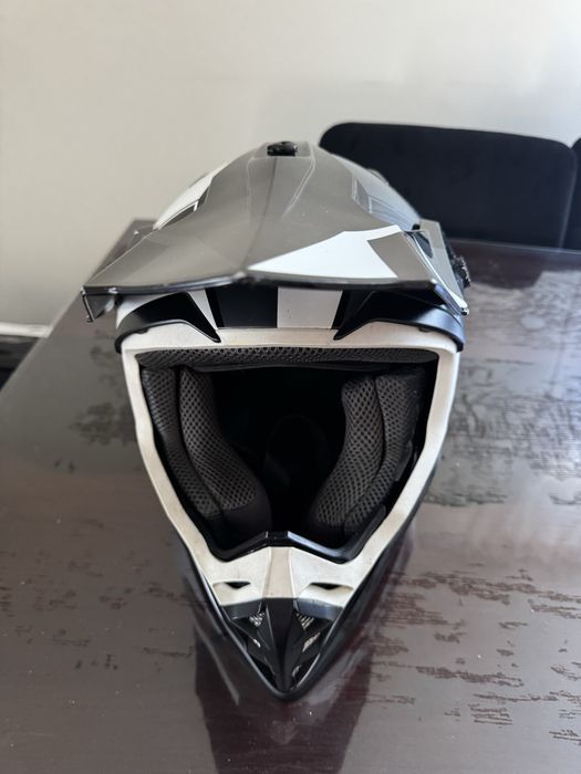 Мотошолом доброму стані