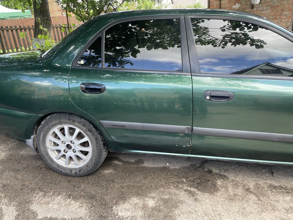 Mitsubishi Carisma 2002р