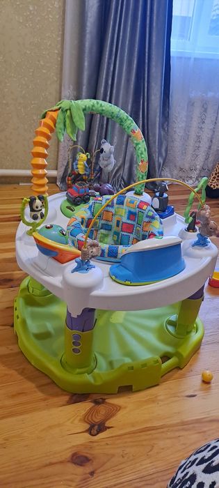 Продам розвиваючий центр(пригунці)