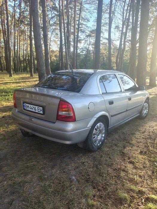 Продам Опель Астра 1.4