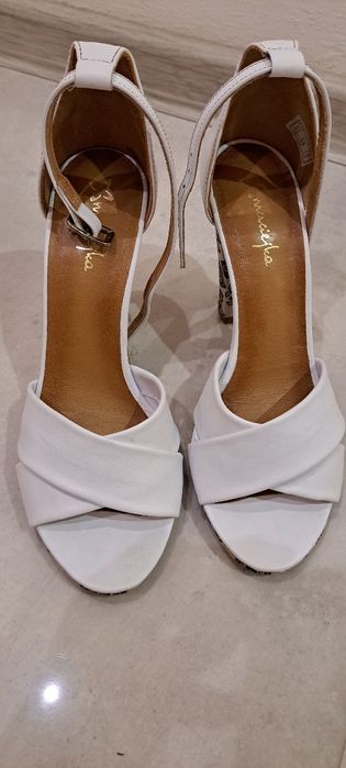 Skórzane sandałki Maciejka