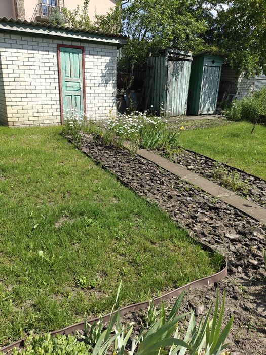 Продаж 2 поверхового будинку