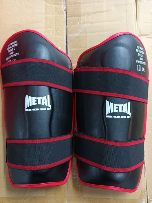Protecções de Canela. Metal Boxe