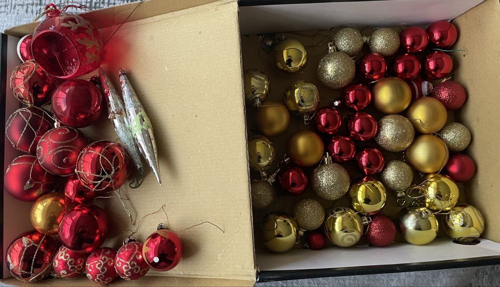 Zabawki bombki ozdoby na choinkowe