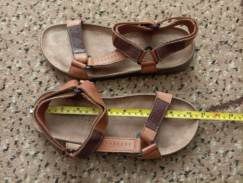 Чоловічі шкіряні сандалії Lasocki 40р підходять на 41р