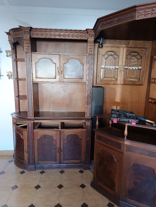 Móvel de sala com bar