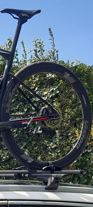 Bicicleta BMC roadmachine 01