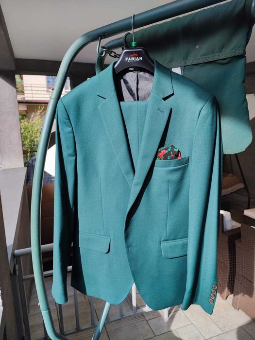 Garnitur Męski Butelkowa Zieleń + Poszetka i Pokrowiec