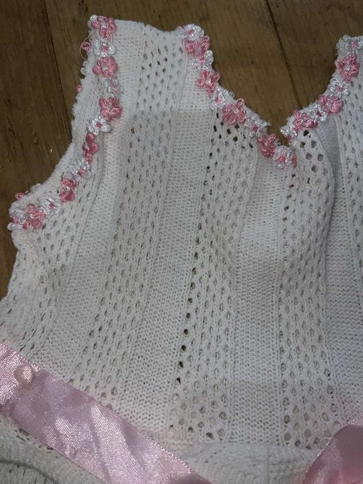 В'язана сукня на дівчинку 4-5 років