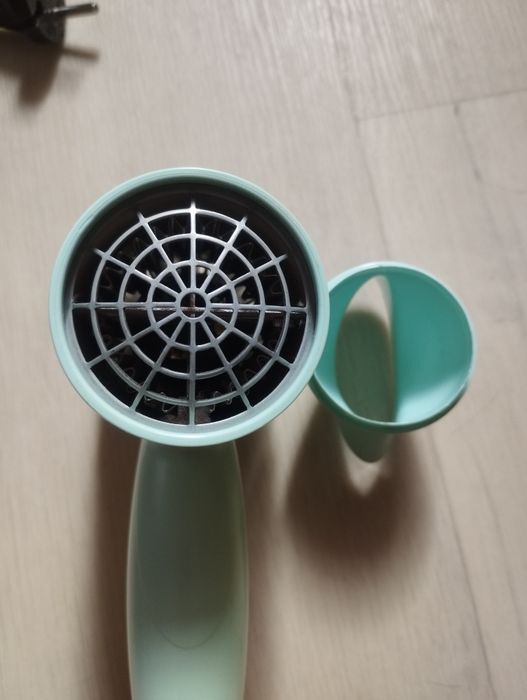 Фен компактний Philips