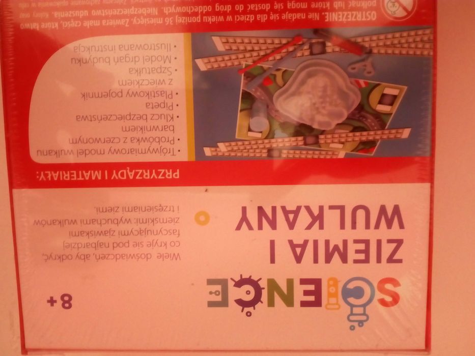 NOWY | Ziemia i wulkany - nauka przez zabawę | clementoni | 8+