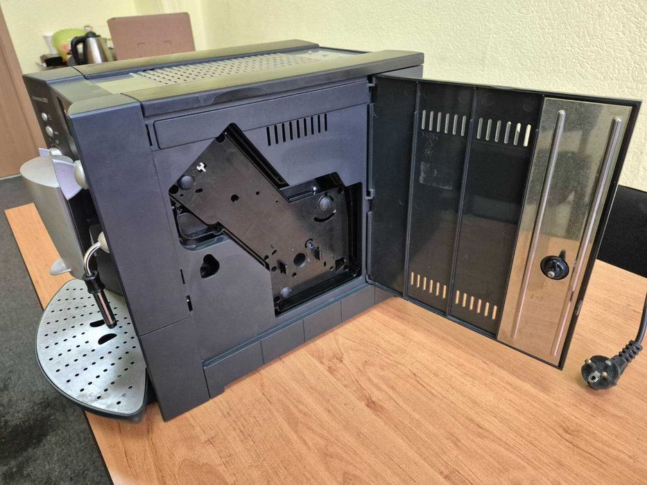 Кавомашина BOSCH Benvenuto B20