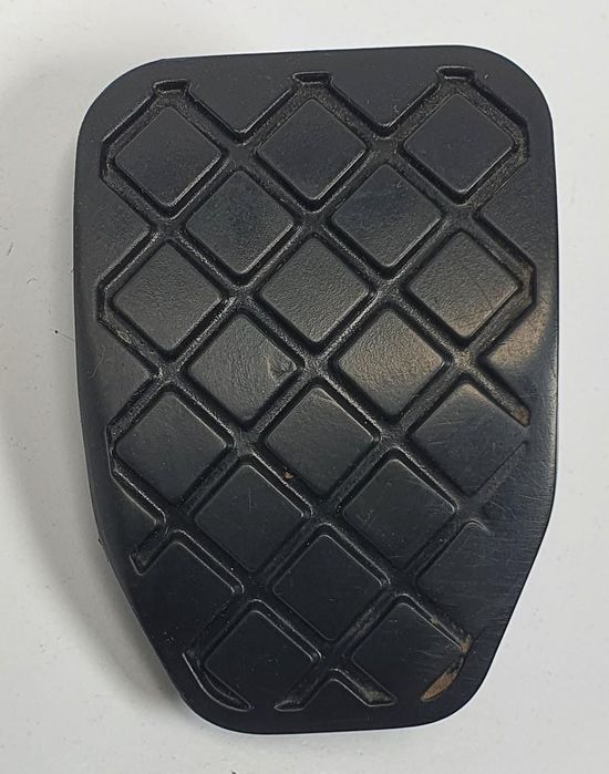 GUMA NAKŁADKA NA PEDAŁ AUDI A4 B7 8D1721173B