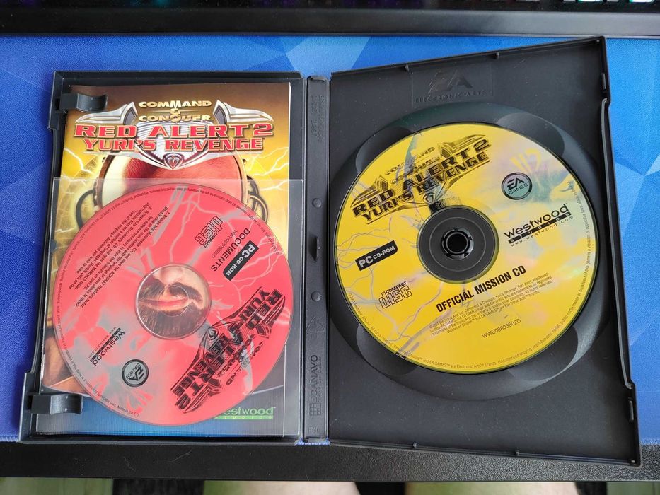 Command & Conquer Red Alert 2 Yuri's Revenge PC ENG