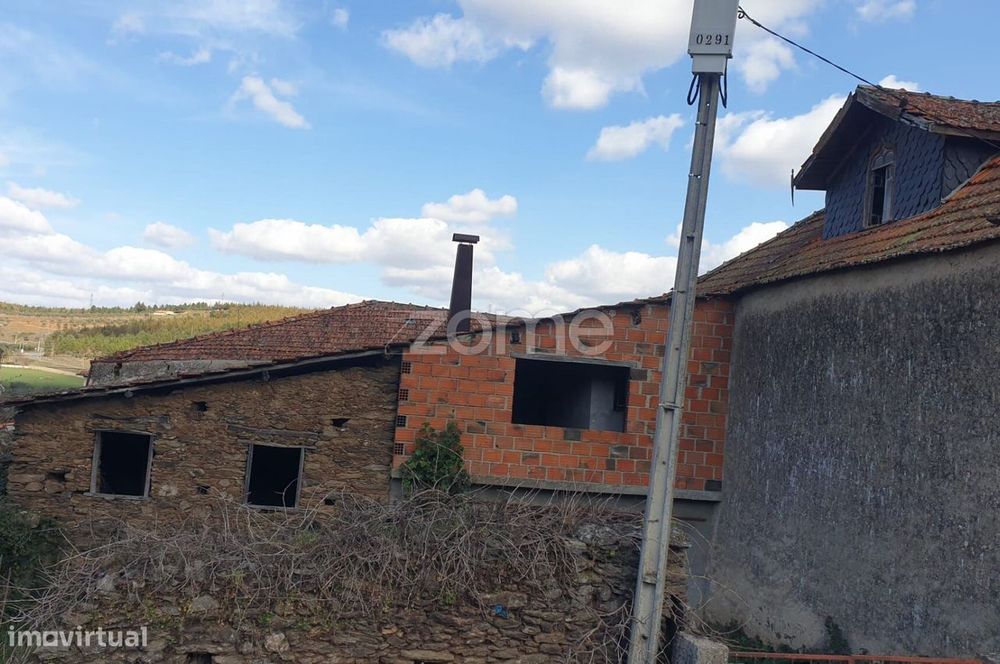 Moradia para Restauro