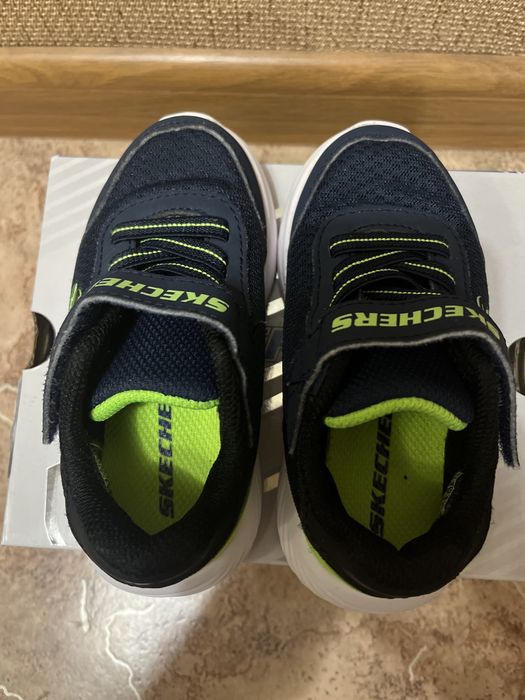Кросівки Skechers 23 розмір