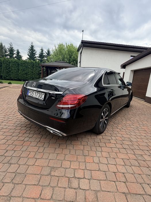Mercedes-Benz E-klasa W213 E200D 9G Automat