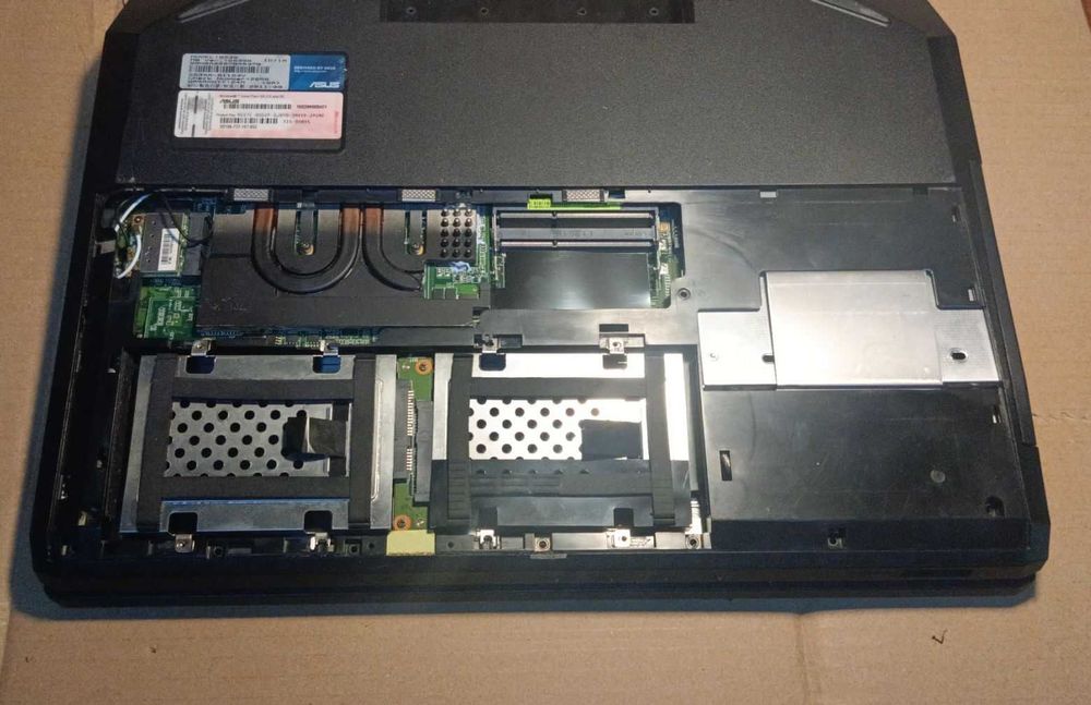 Asus G53SX на запчастини