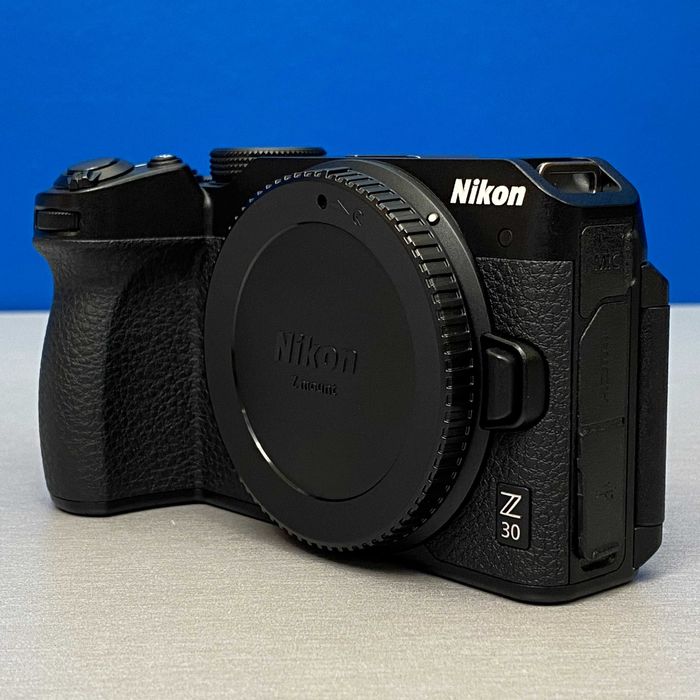 Nikon Z30 (Corpo) - 20.9MP