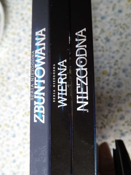 Niezgodna, Wierna zbuntowana dvd filmy