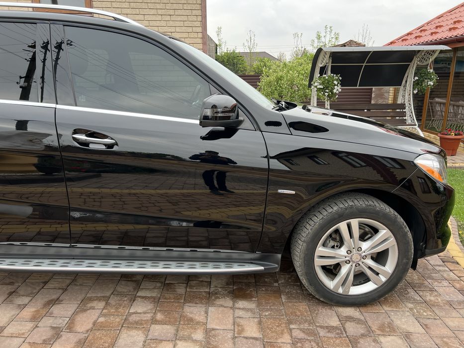 Mercedes-Benz ML 350