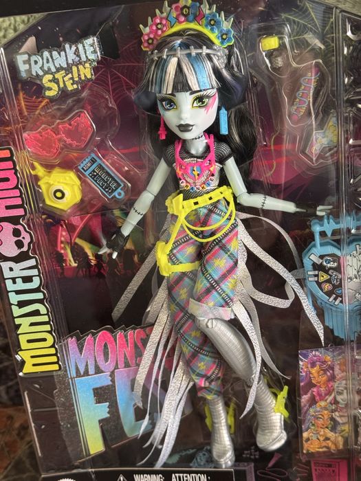 Ляльки Монстер хай Монстер Фест