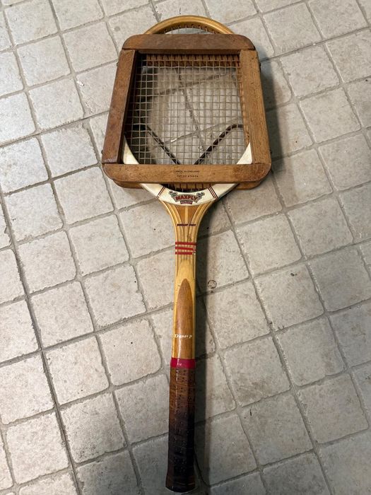 Raquete de tênis Dunlop Maxply vintage