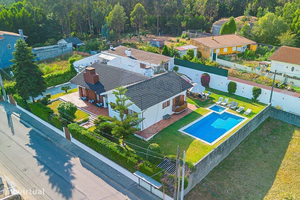 T4 Detached House for Sale