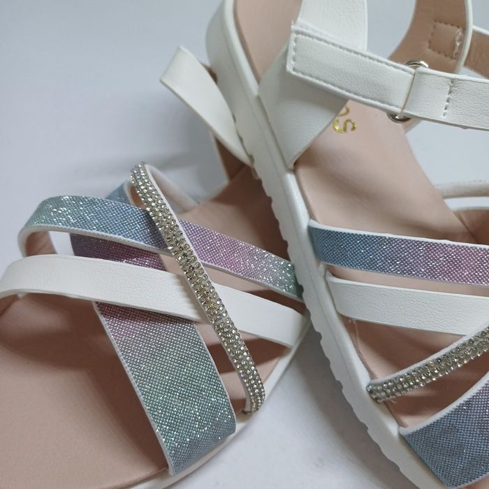 Nowe sandały roz 34 wkładka miękka 21.5 cm